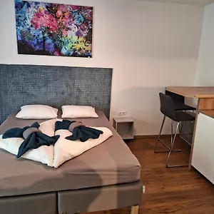 Apartmanhotel Flataid Gaestehaus Graschi - Steinbergstrasse 