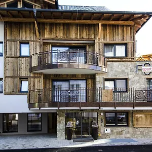 https://apart-forum.ischgl-hotels.net