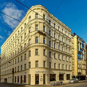 H+ Отель